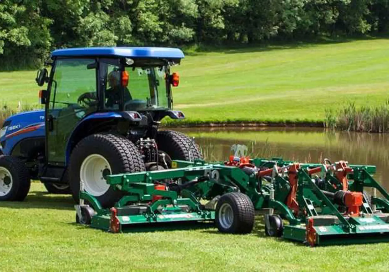Wessex - CRX-410 & CRX-500 TRI-DECK MULTICUT MOWERS