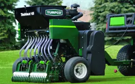 F448b932 348A 41Ce B084 Fa98a0686aec Triwave45 Kvadrat Action Side Right HR 768X768