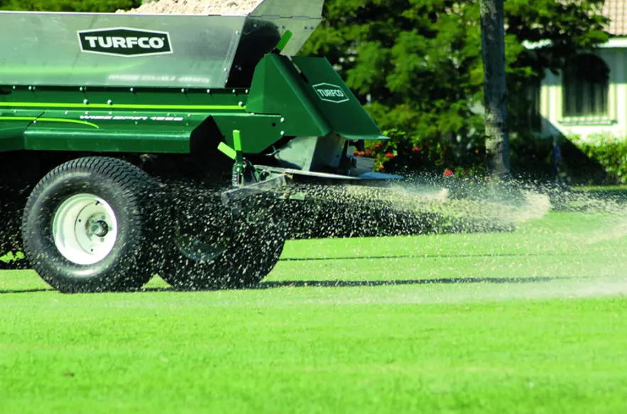 7Ae8f4ee E86a 48Ed Ad18 1Dcb43094309 WS1550 Kvadrat Angledown 0982 768X768