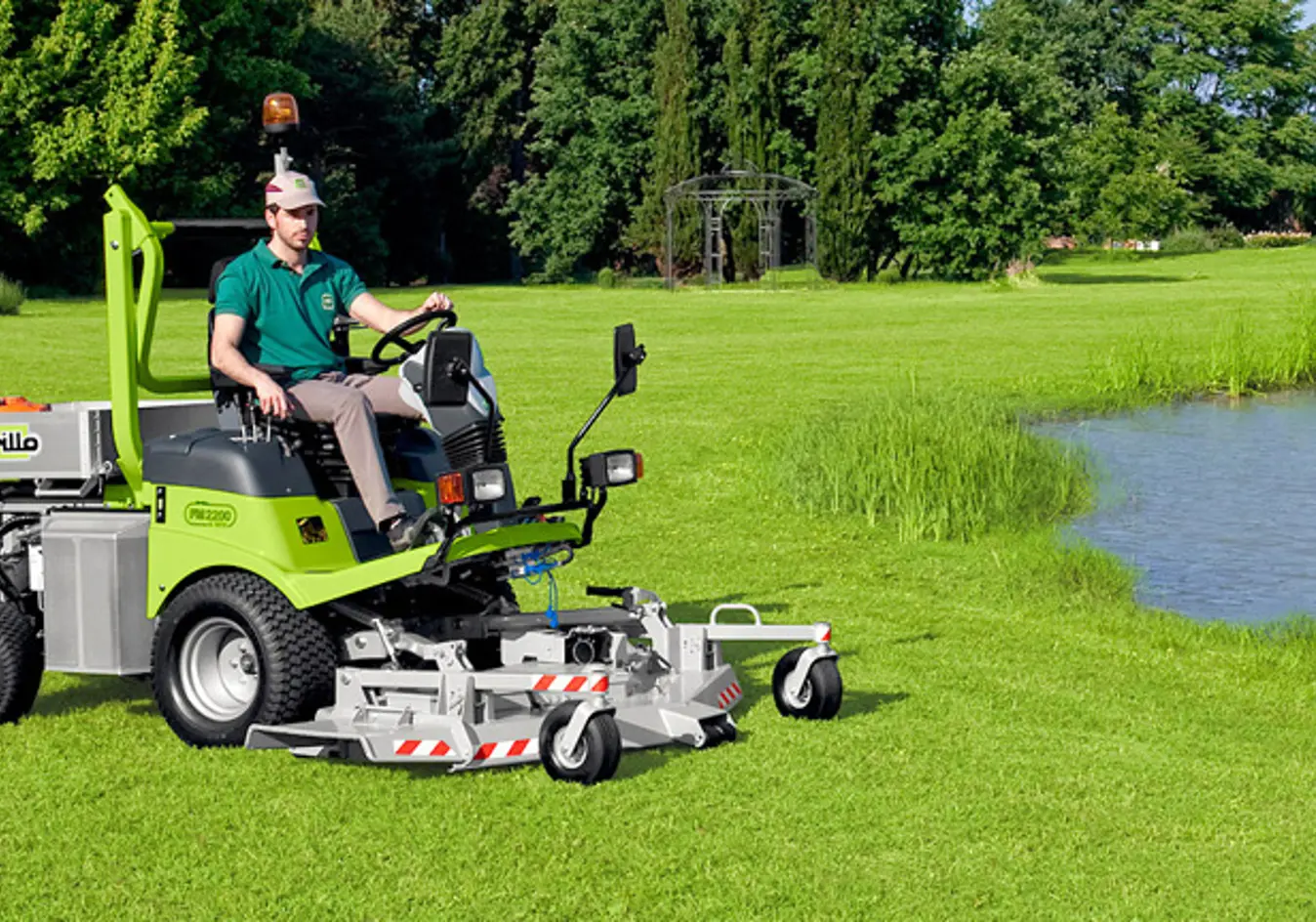 GRILLO: FM 2200 Stage5 4WD