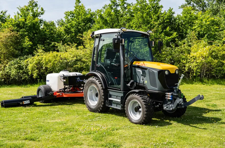 Keestrack Och Smithco Fairway Vält