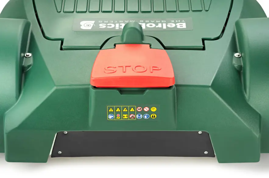 68226F60 A405 4A43 A69d D56270065ebd Ballpicker Plongant AR 768X768