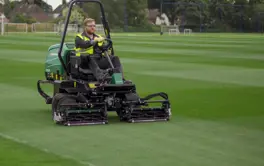 8Ca5c877 20E2 45Fd 9908 Ab1c383ee8ce TR320 Ransomes Idrottsplan 768X768