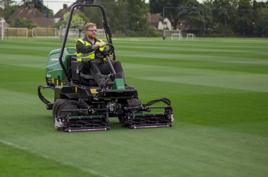 8Ca5c877 20E2 45Fd 9908 Ab1c383ee8ce TR320 Ransomes Idrottsplan 768X768