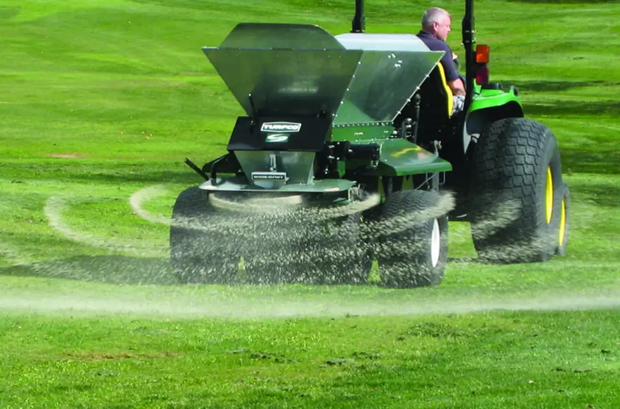 F2b1d003 3700 444C 9A03 8335E175bf5d CR 8 Kvadrat Golfers 768X768