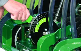 192B2453 F6ab 494F B9ca 1B16ea747f33 Triwave45 Kvadrat Adjust HR 768X768