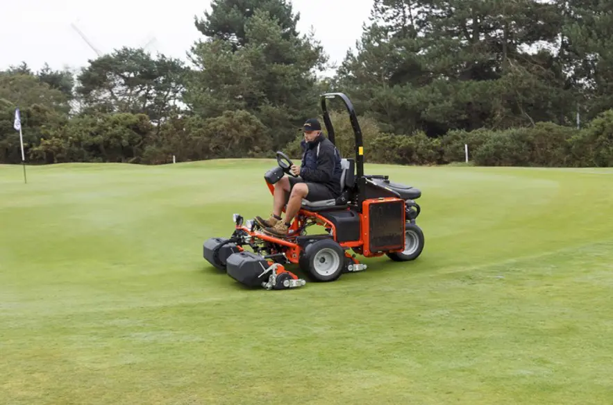 Cf6c409c Afac 4058 95E1 E19b2b0a78ae GP400 Actionbild Green 768X768