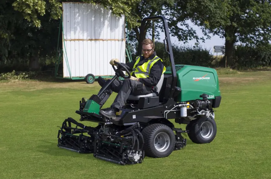 Ab47c1cd Dc77 4C14 Aa8e A5187aac58e3 TR320 Ransomes Field 768X768