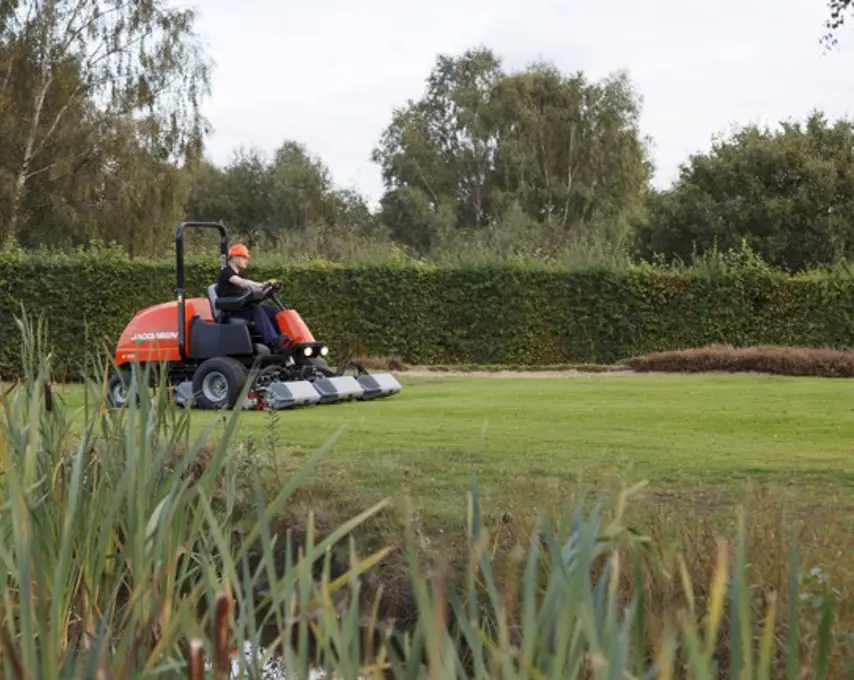 JACOBSEN: LF570