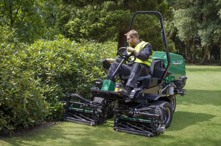 A5b65f75 4F78 4182 8A5f 27B9153fbf92 TR320 Ransomes I Park Buskar 768X432