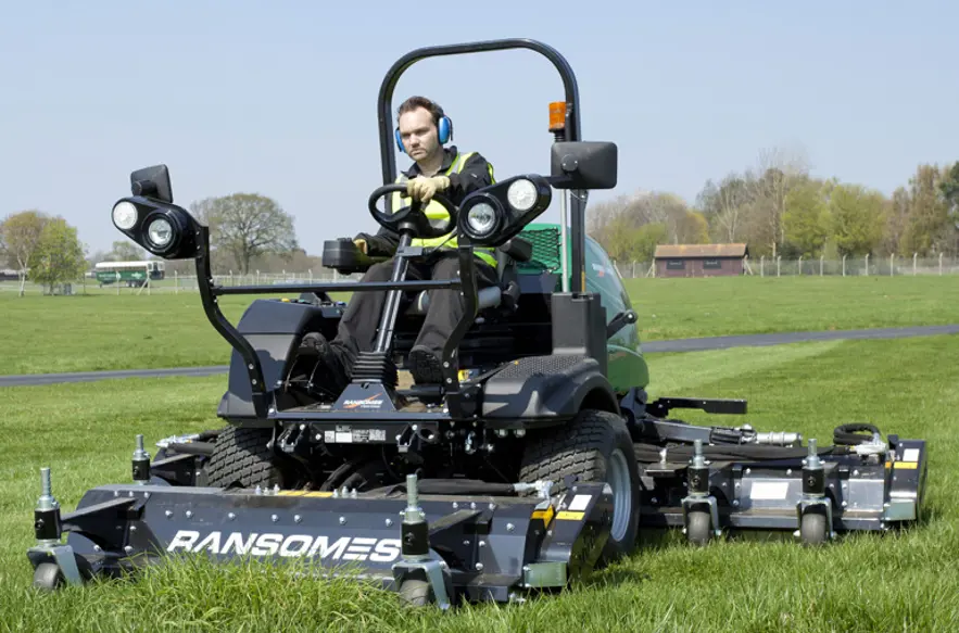 Ac31e599 3066 46B1 9357 9A2da6d5cb4e HM600 Kvadrat Front Stor Plan 768X768