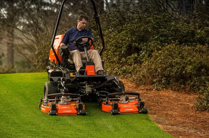 B7b73734 400B 41Cf 91A7 192Cd8cad513 AR331 Golf Action Ruff 768X768