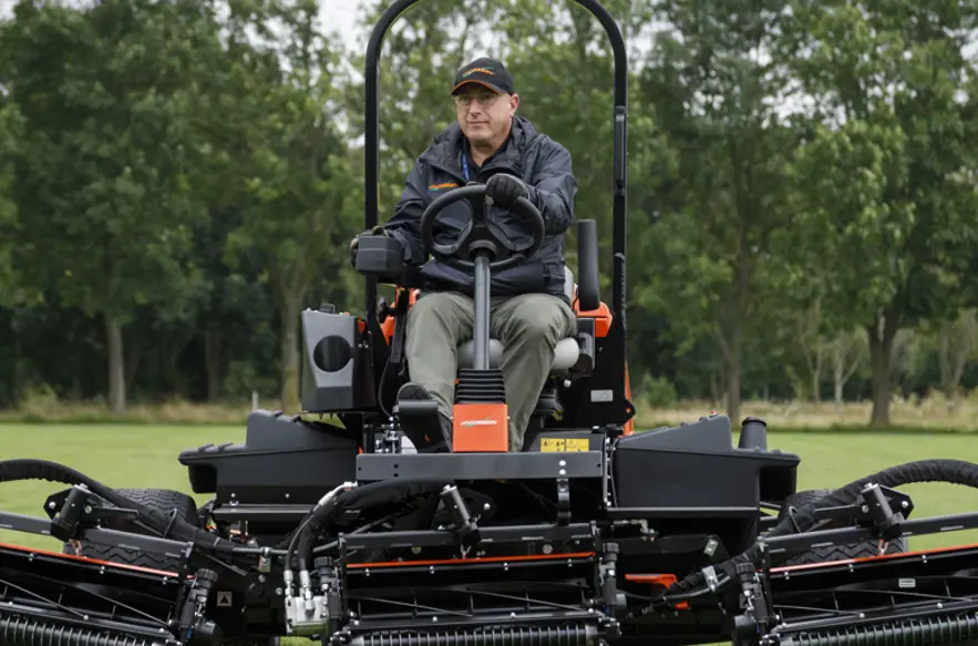 8627576C Dd5d 4878 8074 3Bf8335b63d6 RS5577 DU1A3106 768X768