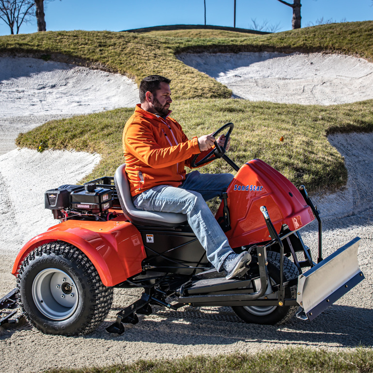 SMITHCO: Sand Star I Bunker Rake