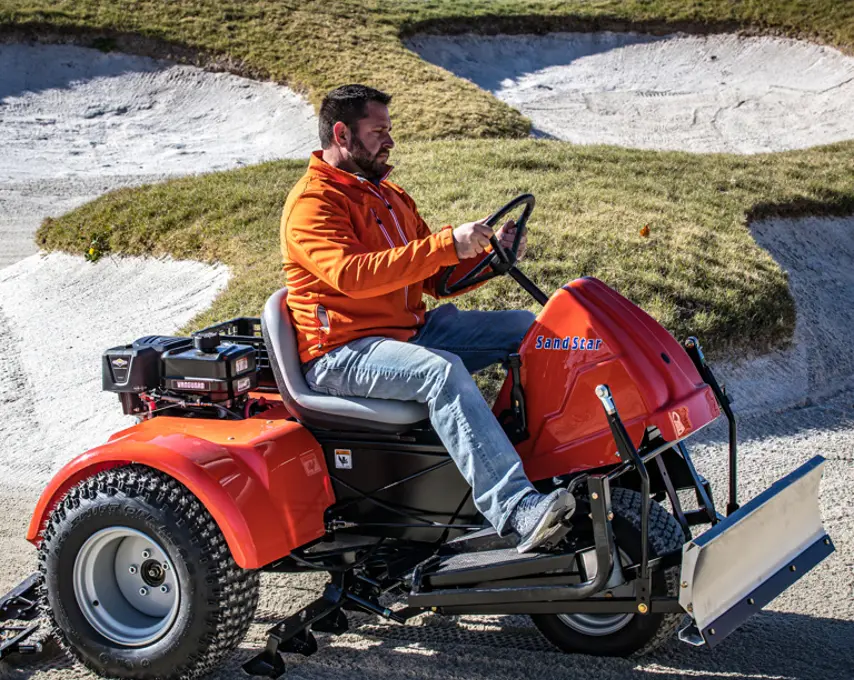 SMITHCO: Sand Star I Bunker Rake