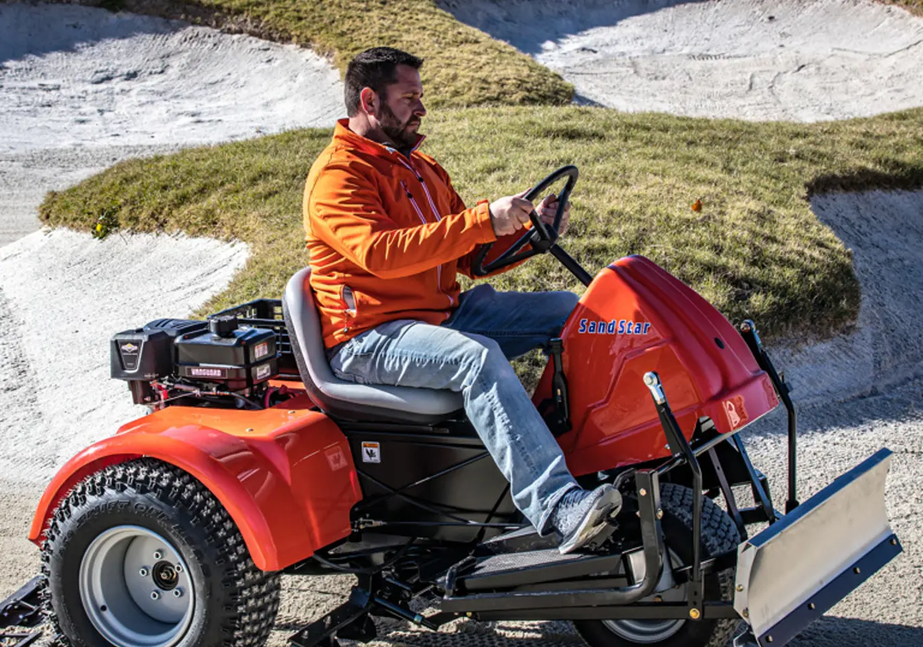 SMITHCO: Sand Star I Bunker Rake