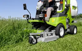 B073f911 9E9e 412D 874D 89853Be333ad FD2200 Action High Grass Field316 768X768